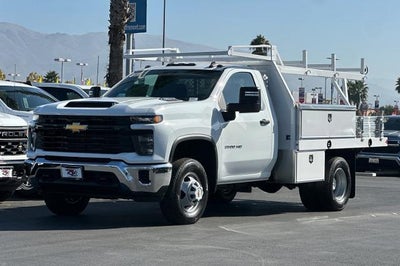 2025 Chevrolet Silverado 3500 HD Chassis Cab Work Truck
