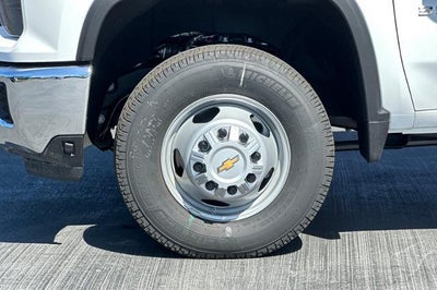 2025 Chevrolet Silverado 3500 HD Chassis Cab Work Truck