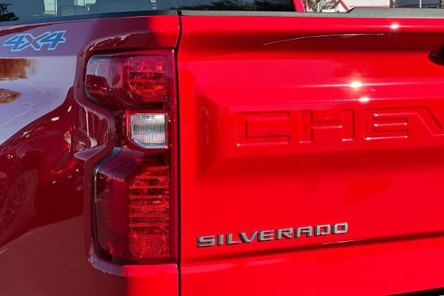 2025 Chevrolet Silverado 1500 LT (2FL)