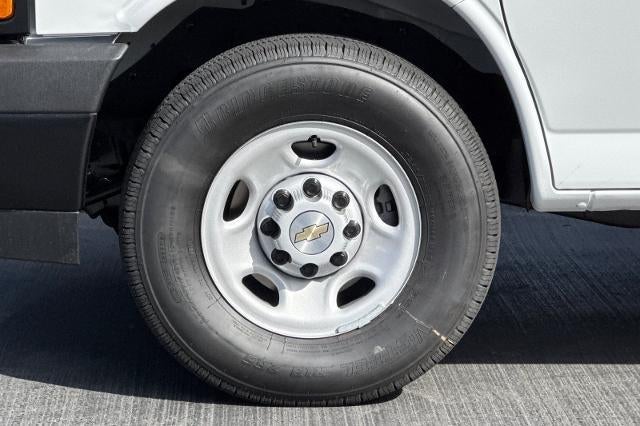 2025 Chevrolet Express Cargo 2500 Base