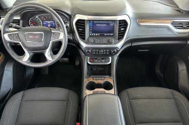 2022 GMC Acadia SLE