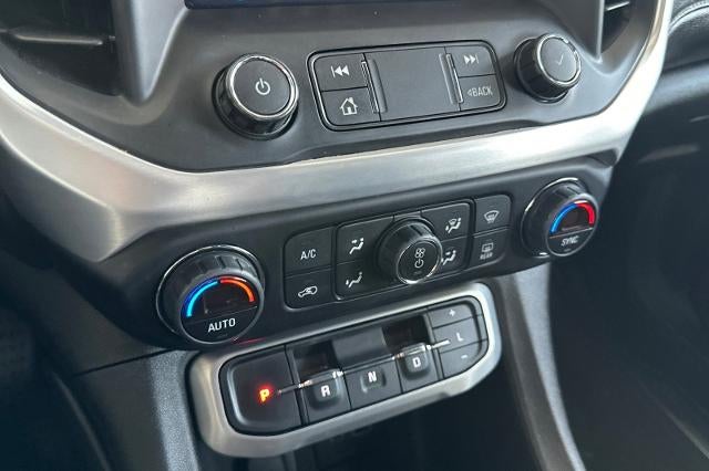2022 GMC Acadia SLE