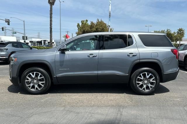 2022 GMC Acadia SLE