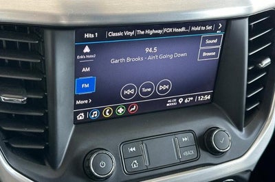 2022 GMC Acadia SLE