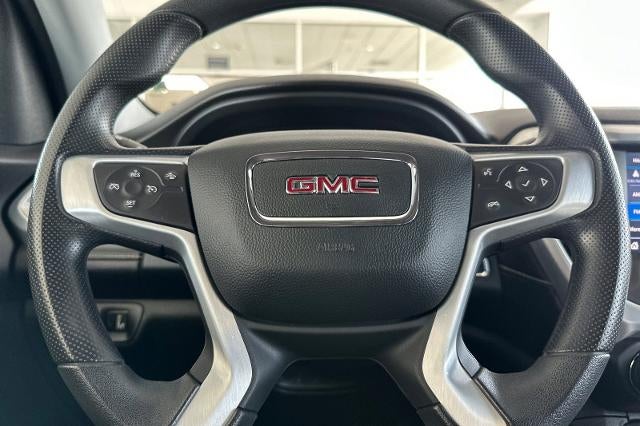 2022 GMC Acadia SLE