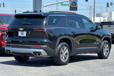 2024 Chevrolet Traverse LT