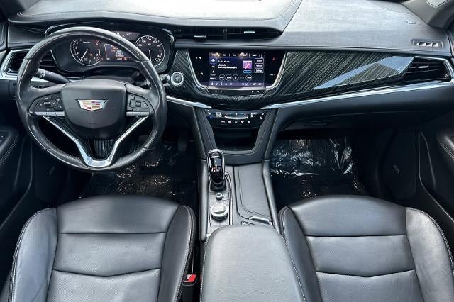 2023 Cadillac XT6 Premium Luxury
