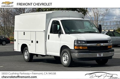2026 Chevrolet Express Cutaway 3500 Base