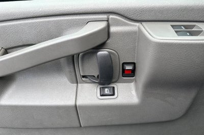 2026 Chevrolet Express Cutaway 3500 Base