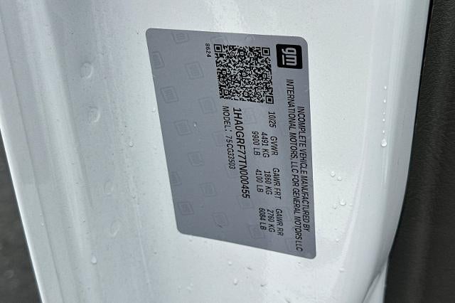 2026 Chevrolet Express Cutaway 3500 Base