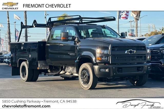 2025 Chevrolet Silverado 4500 HD Work Truck
