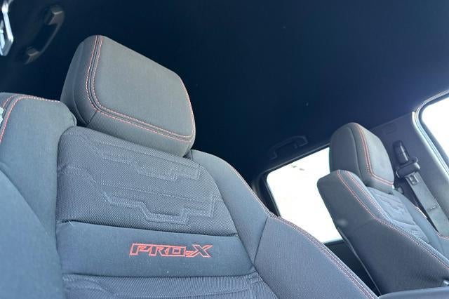 2023 Nissan Frontier Crew Cab PRO-X 4x2