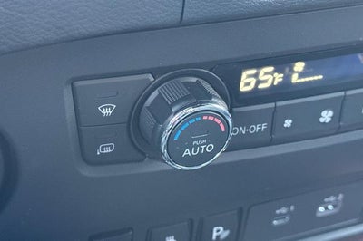 2023 Nissan Frontier Crew Cab PRO-X 4x2