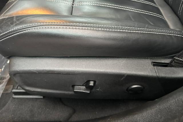 2023 Chrysler 300 300S