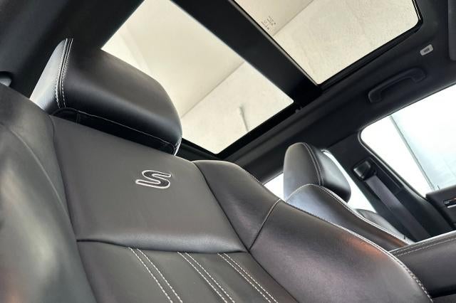 2023 Chrysler 300 300S