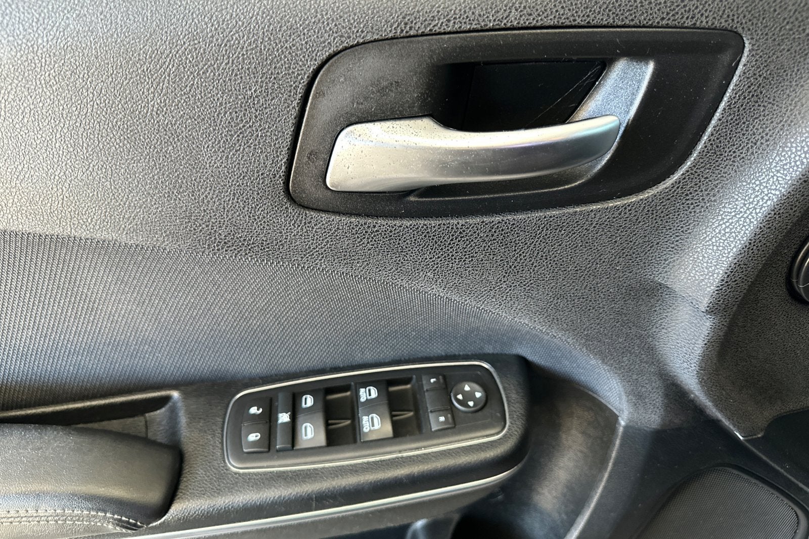 2017 Dodge Charger SE RWD