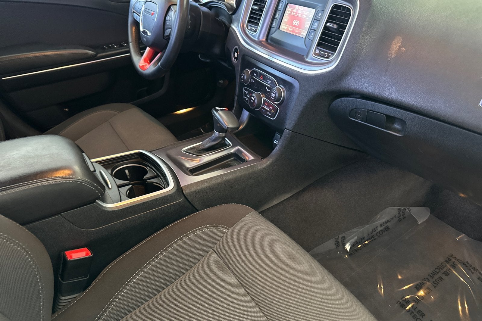2017 Dodge Charger SE RWD