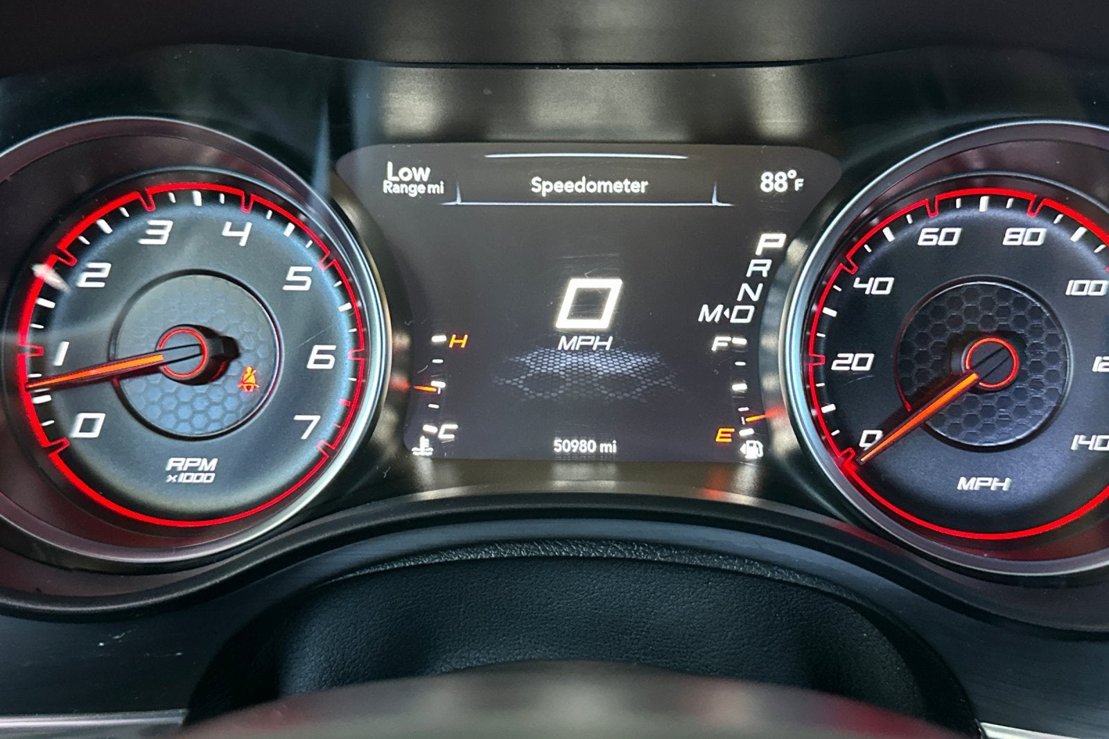 2017 Dodge Charger SE RWD