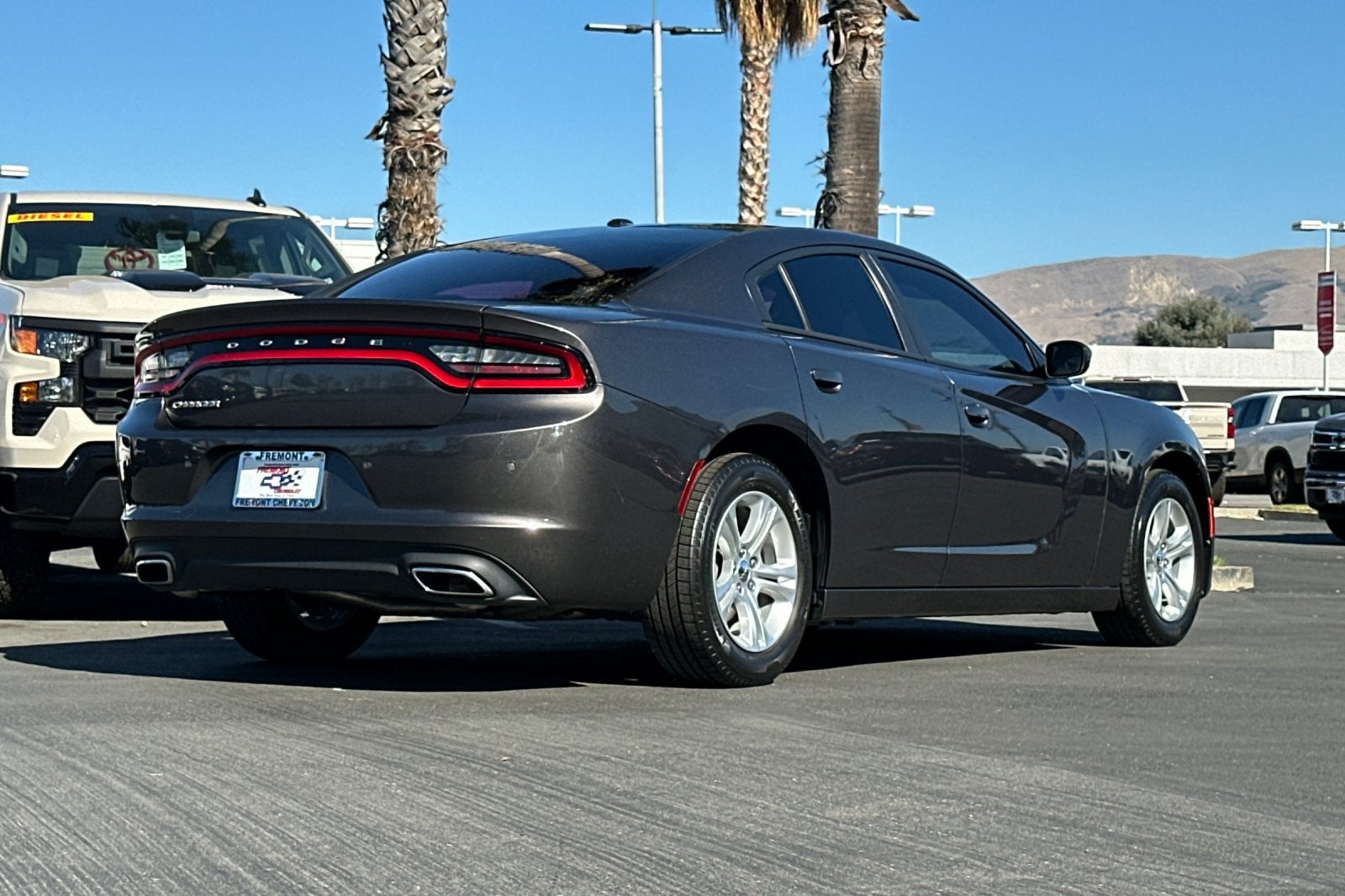 2017 Dodge Charger SE RWD