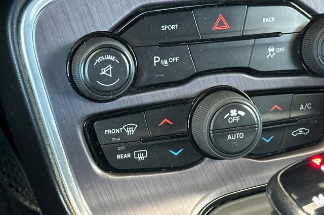 2016 Dodge Challenger R/T Plus