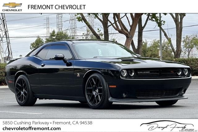 2015 Dodge Challenger R/T Scat Pack