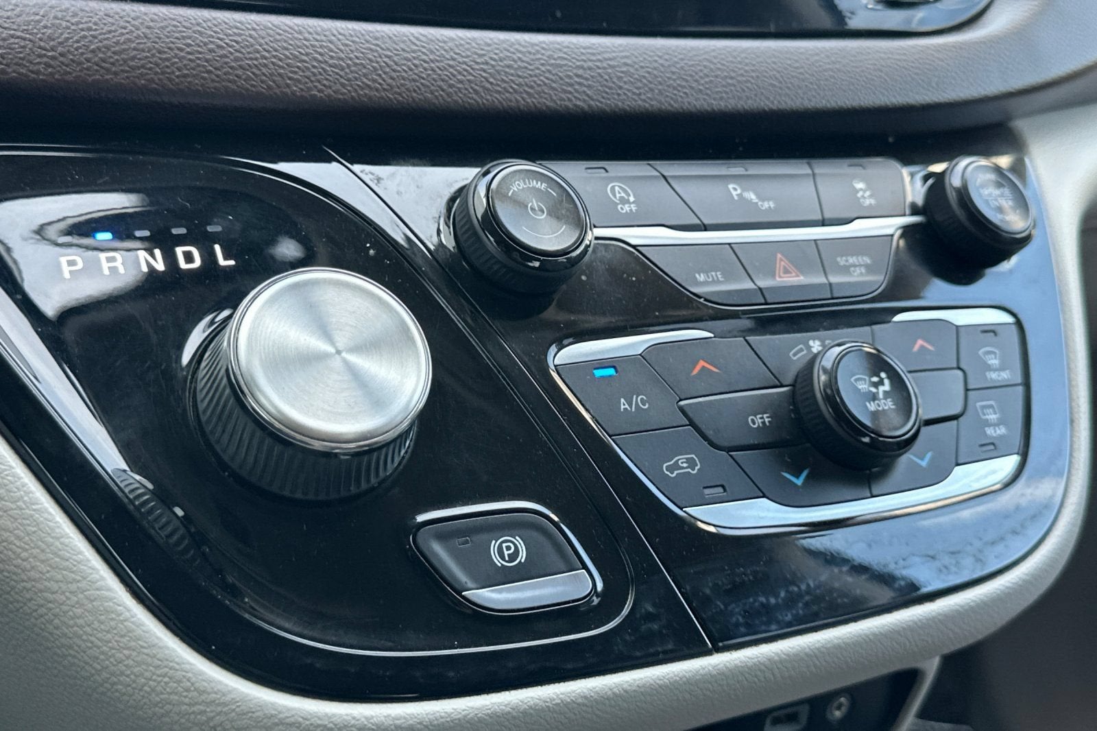2018 Chrysler Pacifica Touring