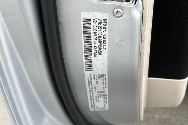 2023 Chrysler Pacifica Hybrid Touring L