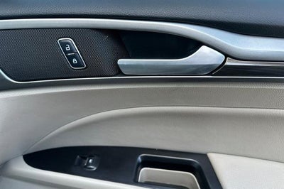 2017 Ford Fusion Energi SE Luxury