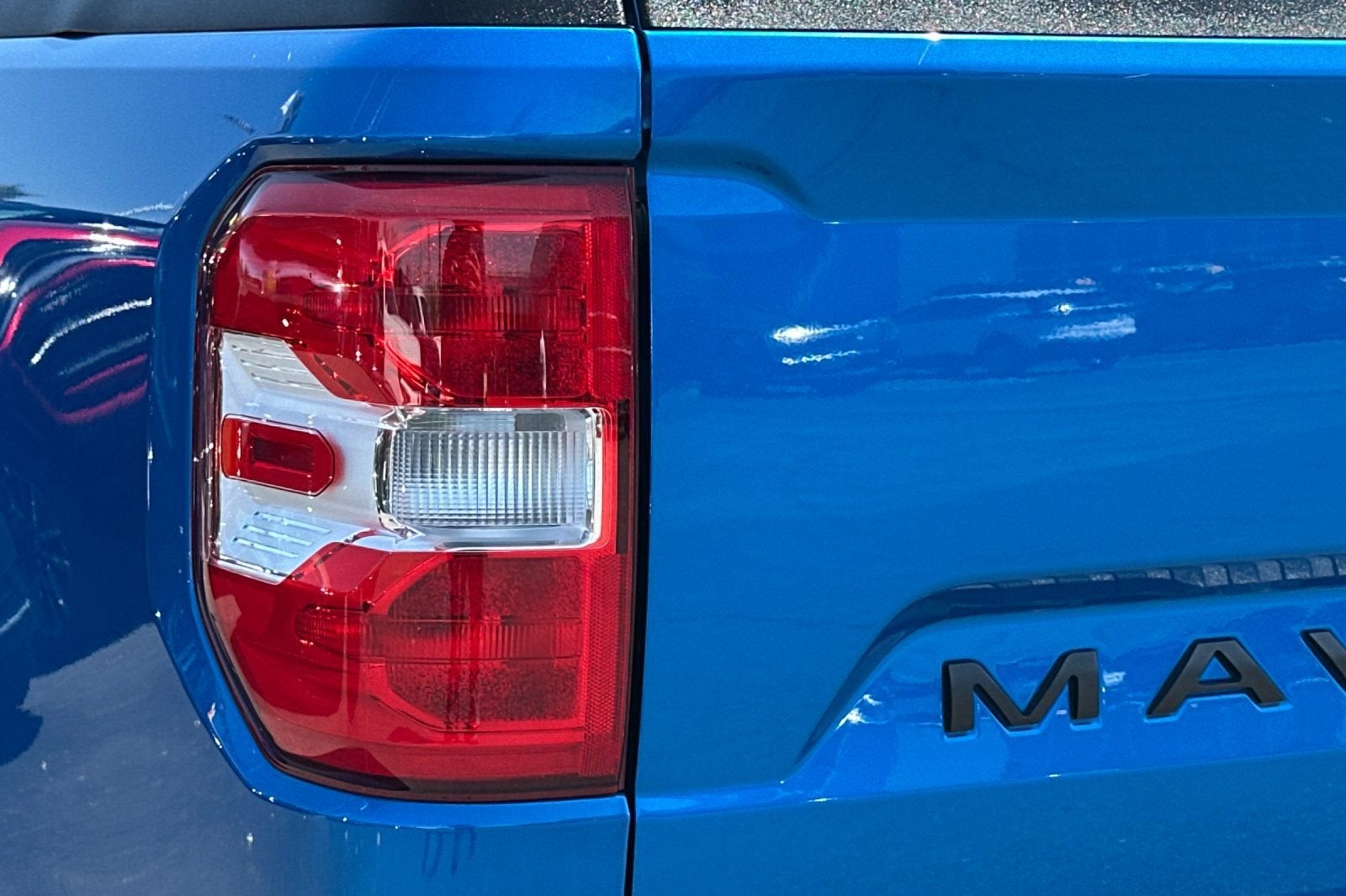 2022 Ford Maverick Lariat
