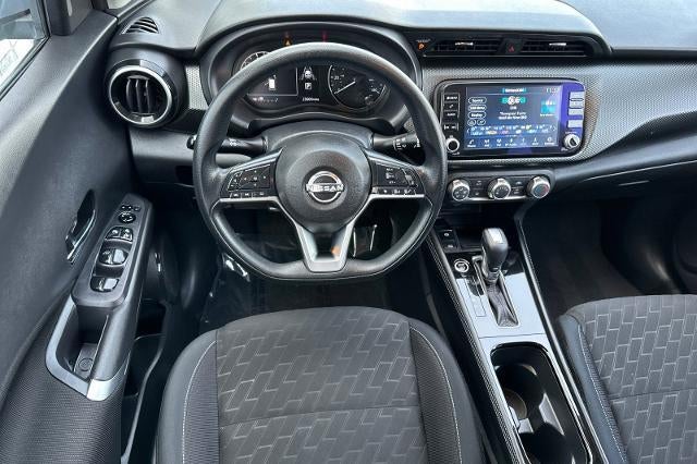 2023 Nissan Kicks SV Xtronic CVT