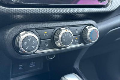 2023 Nissan Kicks SV Xtronic CVT