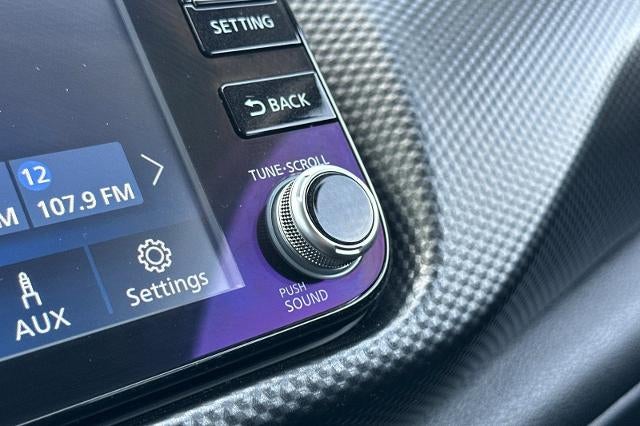 2023 Nissan Kicks SV Xtronic CVT
