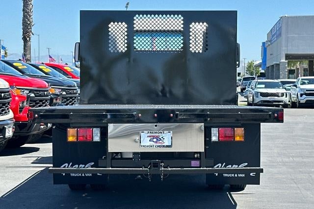 2026 Chevrolet Low Cab Forward 3500 HG 2WD Reg Cab 109"