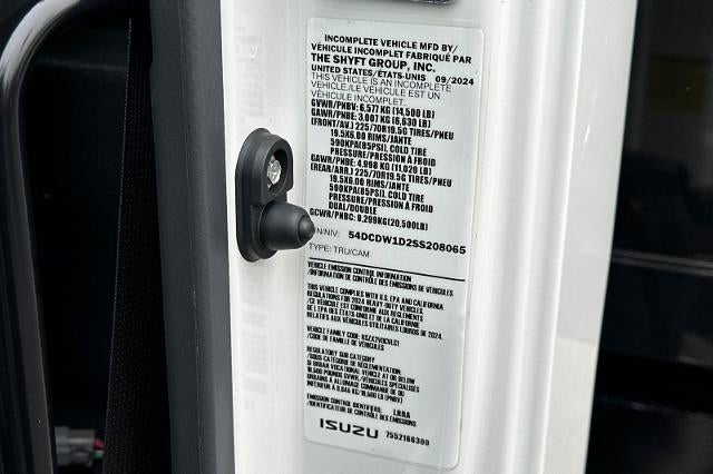 2025 Chevrolet Low Cab Forward 4500 4500 HG LCF Gas