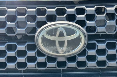 2018 Toyota Tundra SR5 5.7L V8