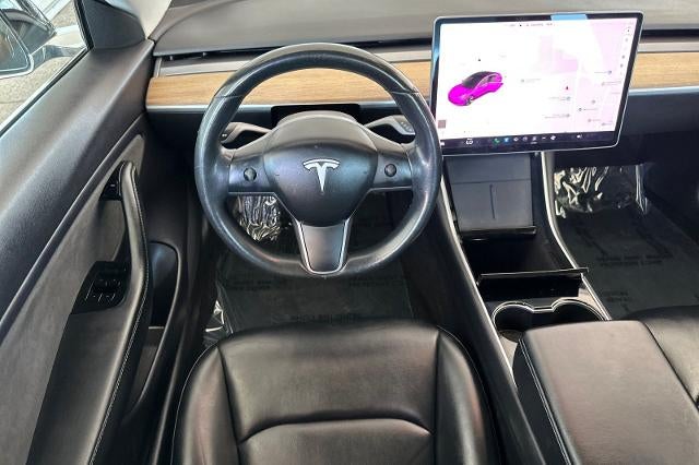 2019 Tesla Model 3 Standard Range