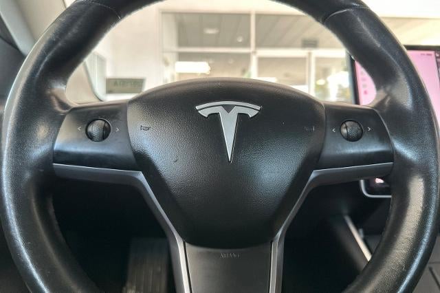 2019 Tesla Model 3 Standard Range