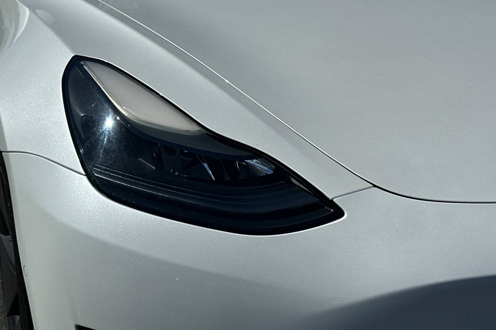2021 Tesla Model 3 Standard Range Plus Rear-Wheel Drive