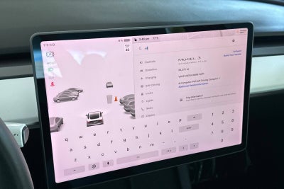 2021 Tesla Model 3 Standard Range Plus Rear-Wheel Drive