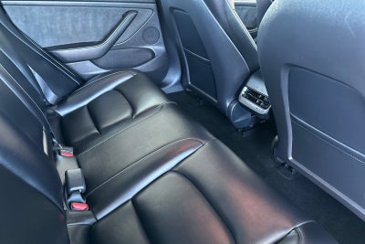 2022 Tesla Model 3 Base