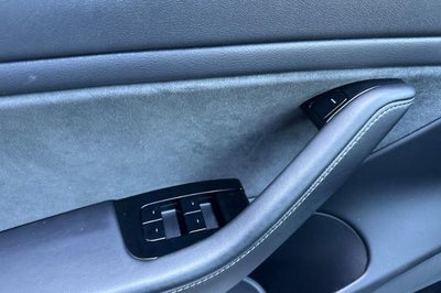 2019 Tesla Model 3 Mid Range
