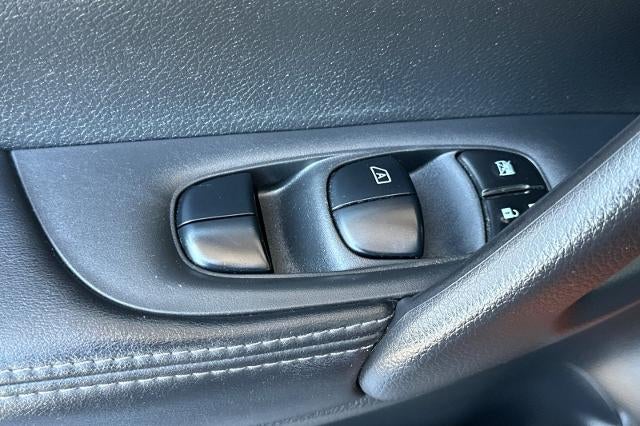 2020 Nissan Rogue Sport SV FWD Xtronic CVT