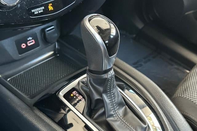 2020 Nissan Rogue Sport SV FWD Xtronic CVT