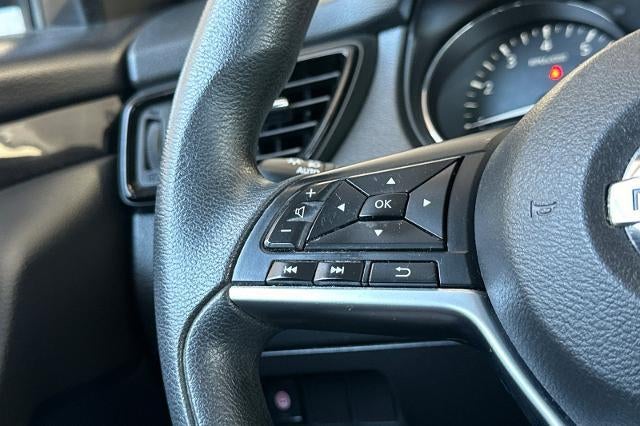 2020 Nissan Rogue Sport SV FWD Xtronic CVT