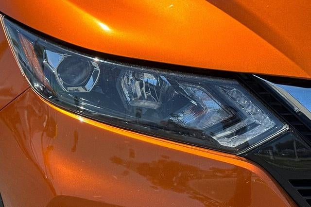 2020 Nissan Rogue Sport SV FWD Xtronic CVT