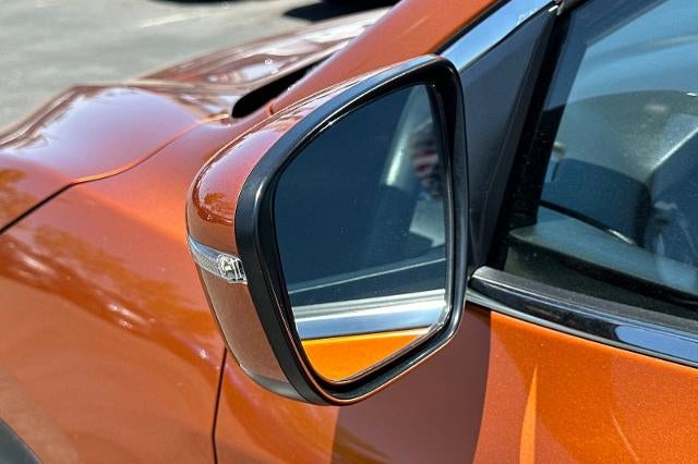 2020 Nissan Rogue Sport SV FWD Xtronic CVT