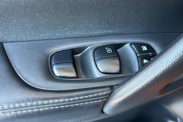 2020 Nissan Rogue Sport SV FWD Xtronic CVT