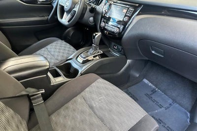 2020 Nissan Rogue Sport SV FWD Xtronic CVT