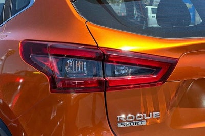2020 Nissan Rogue Sport SV FWD Xtronic CVT