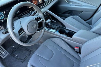 2025 Hyundai Elantra Hybrid SEL Sport